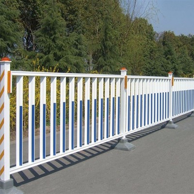 市政護欄網的優(yōu)點